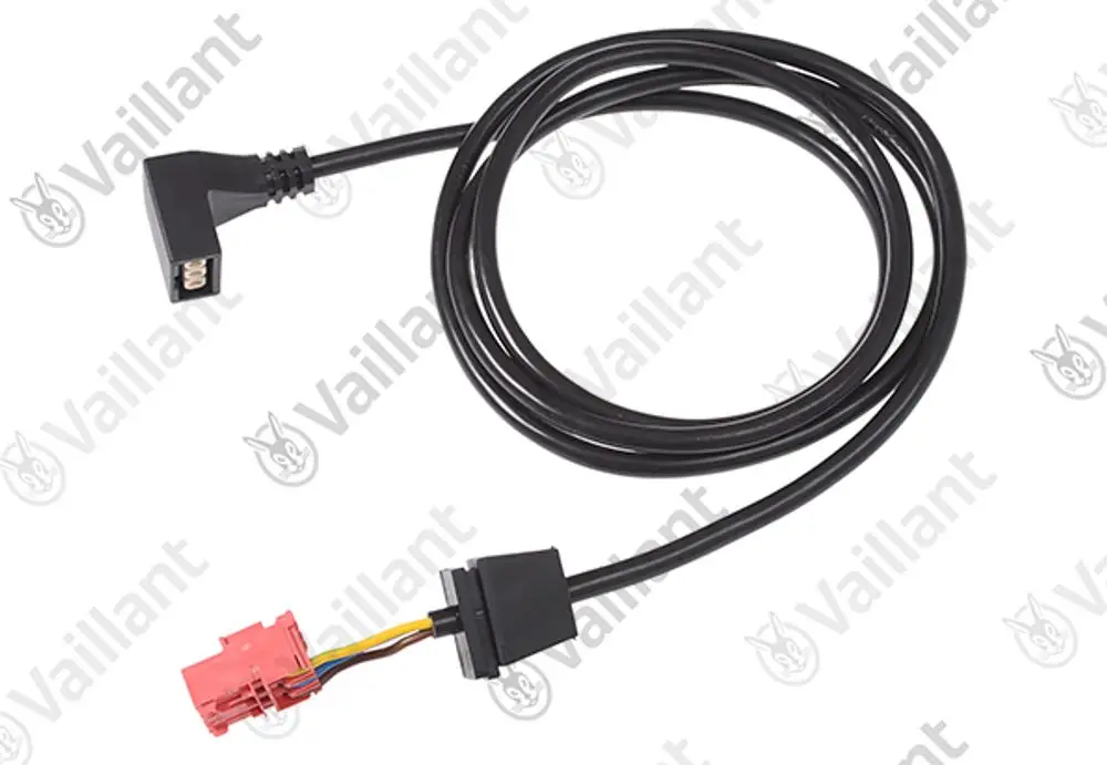 Vaillant Kabelbaum mit einem rechten Stecker und einem roten Anschluss, verbunden durch ein flexibles Kabel.